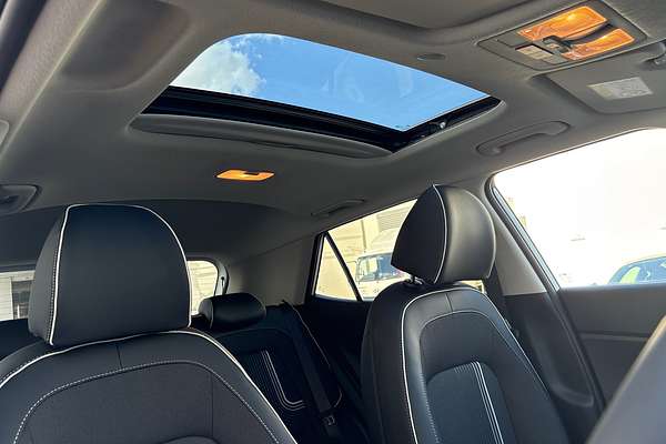 2025 Hyundai Venue Elite QX.V5