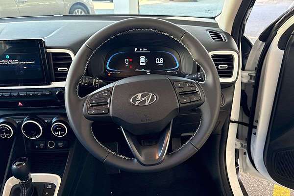 2025 Hyundai Venue Elite QX.V5