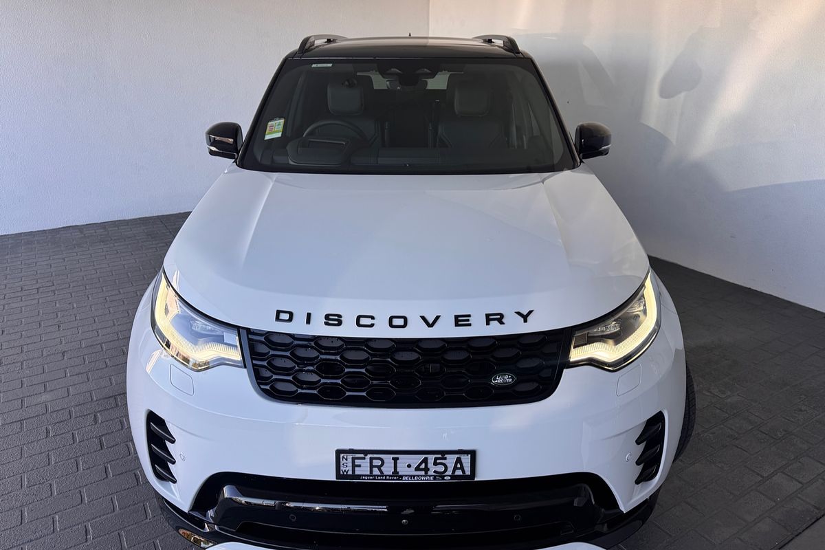 2025 Land Rover Discovery D350 Dynamic SE Series 5