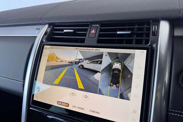 2025 Land Rover Discovery D350 Dynamic SE Series 5