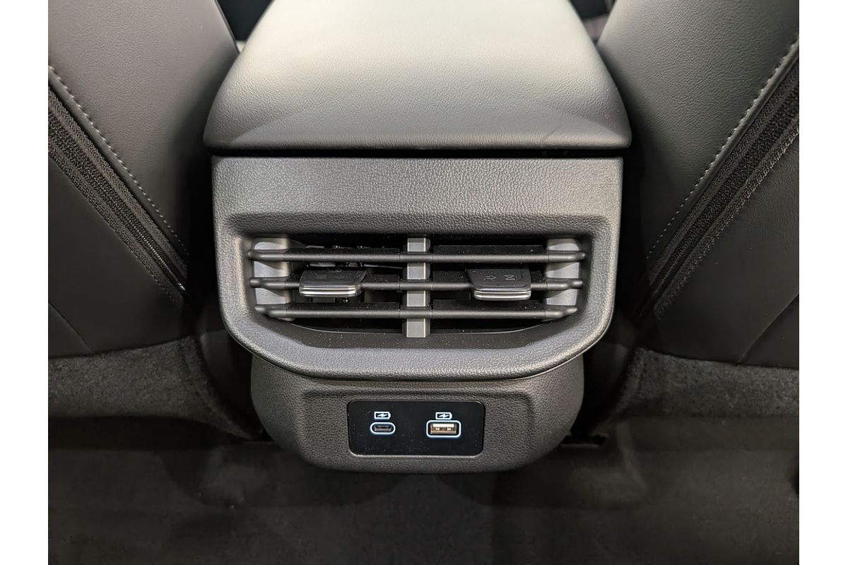 2025 GWM H6 Ultra B01