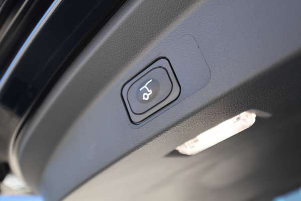2025 Ford Everest Platinum 3.0L