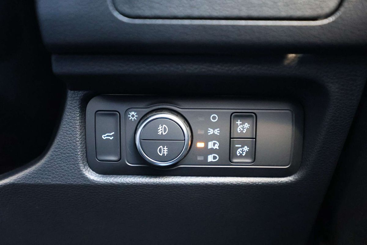 2025 Ford Everest Platinum 3.0L