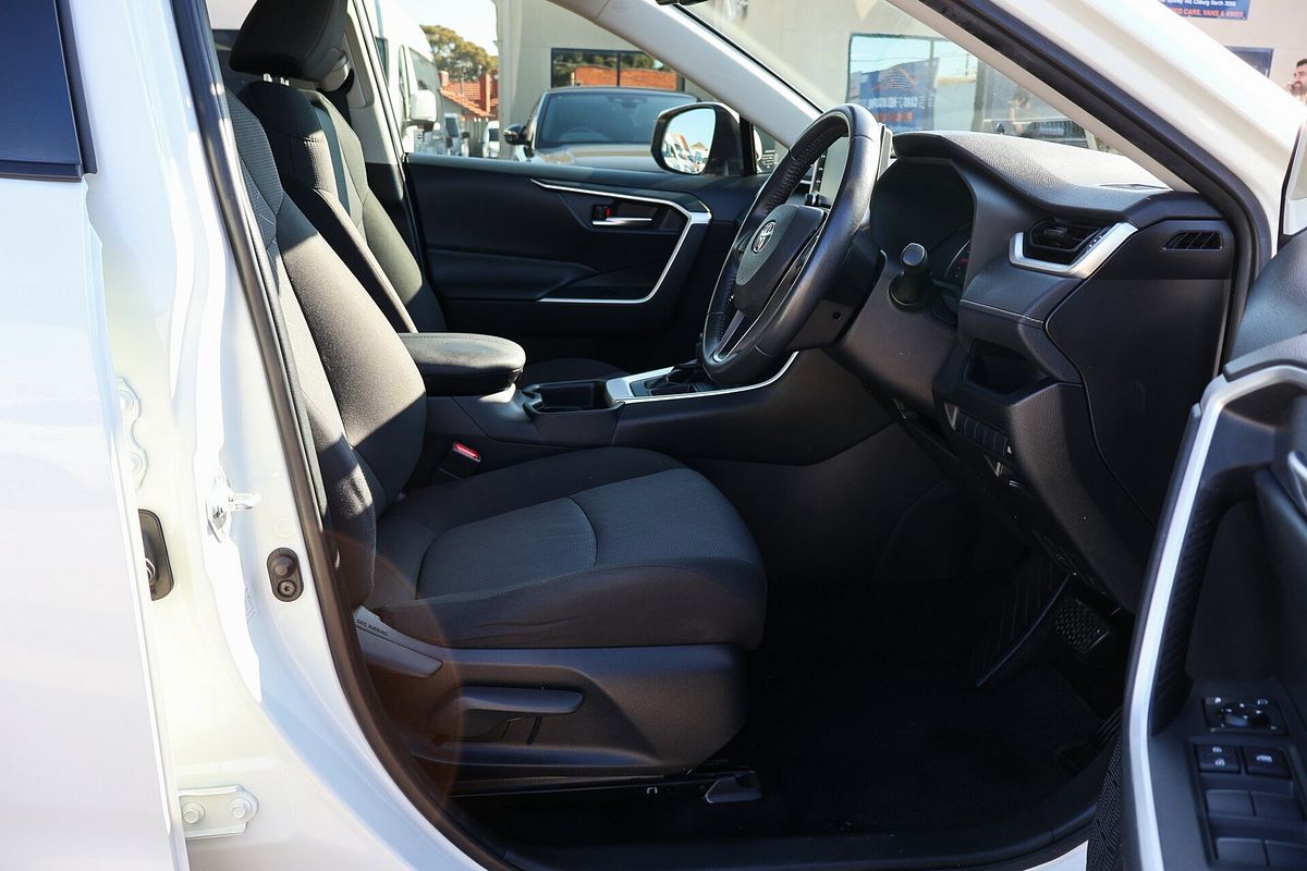2019 Toyota RAV4 GXL MXAA52R
