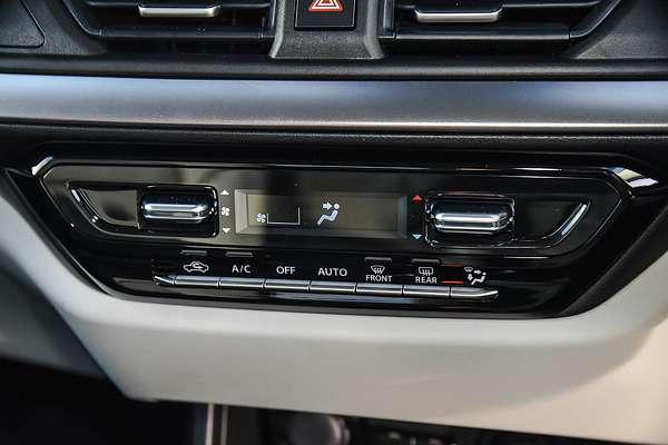 2025 Suzuki Swift Hybrid GLX UZ