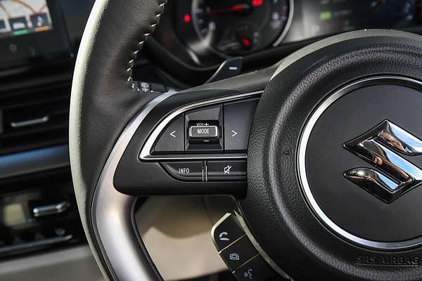 2025 Suzuki Swift Hybrid GLX UZ