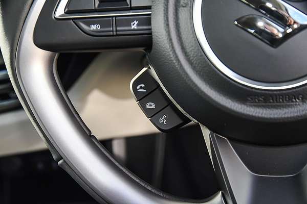 2025 Suzuki Swift Hybrid GLX UZ