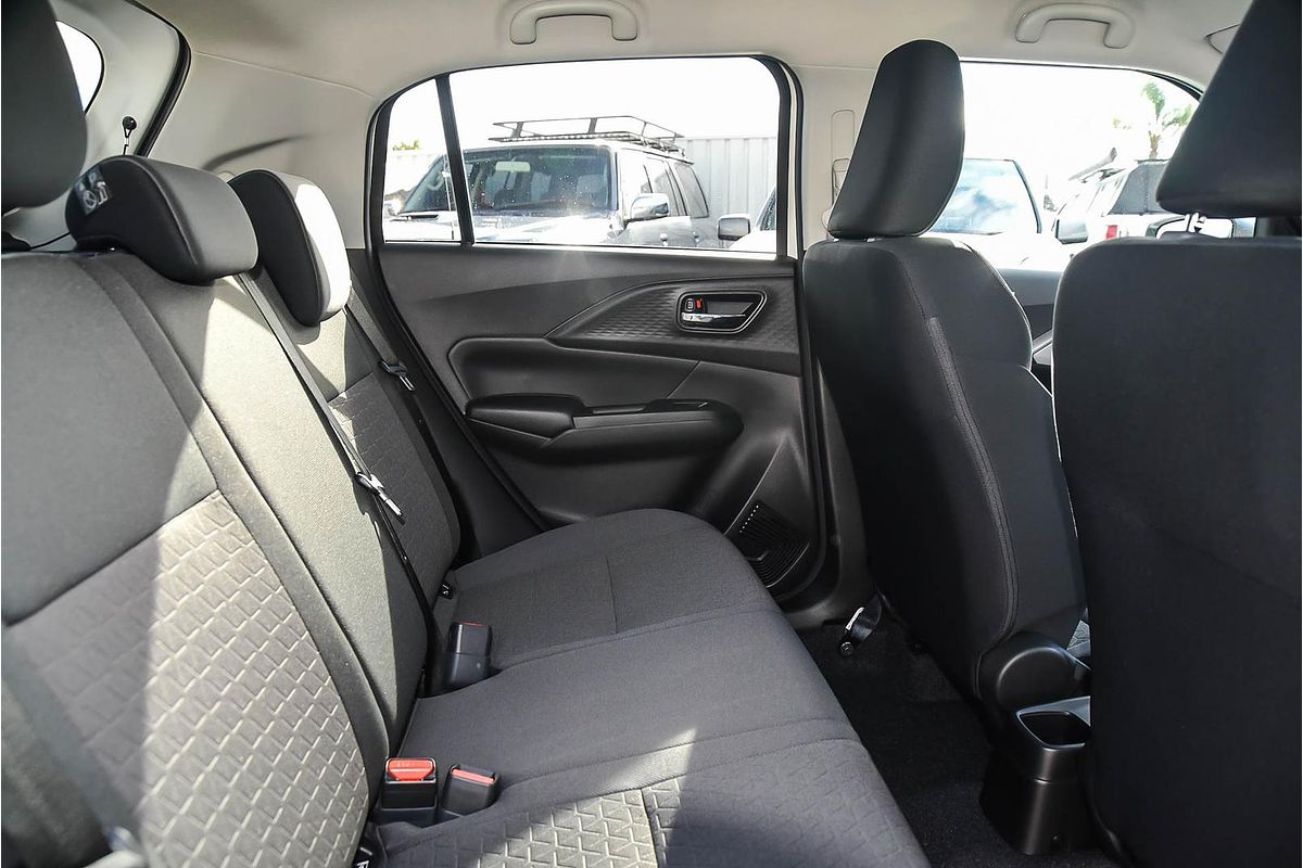 2025 Suzuki Swift Hybrid GLX UZ