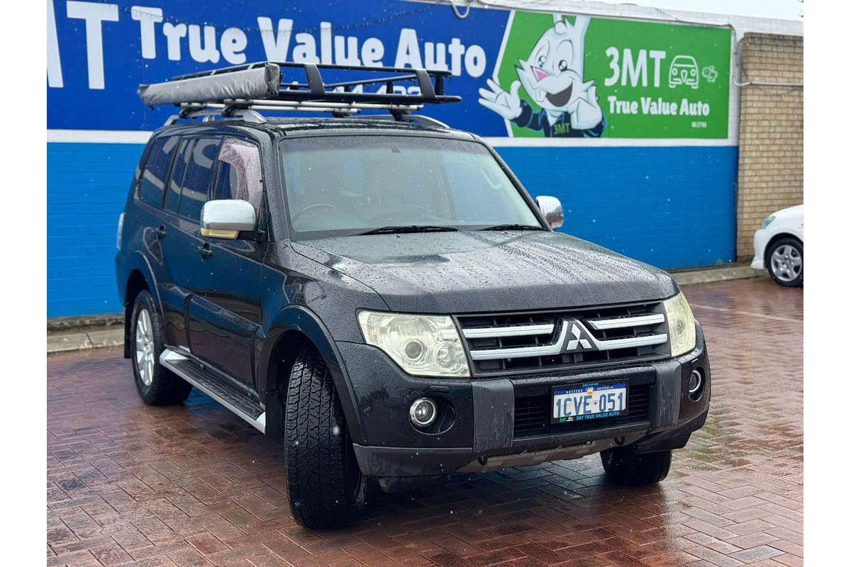 2007 Mitsubishi Pajero Exceed NS