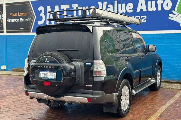 2007 Mitsubishi Pajero Exceed NS
