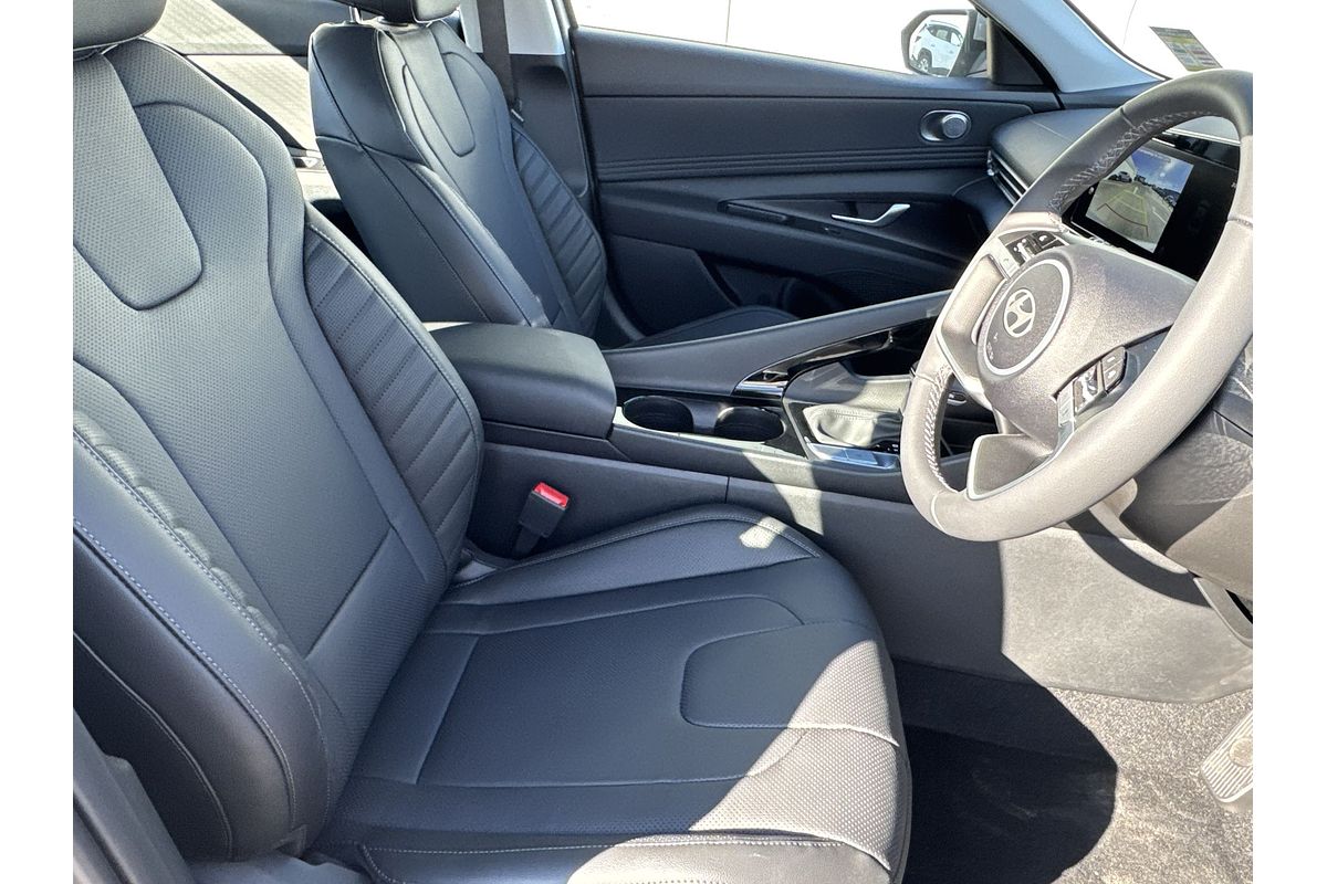 2025 Hyundai i30 Elite CN7.V2