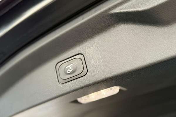 2024 Ford Everest Platinum 3.0L