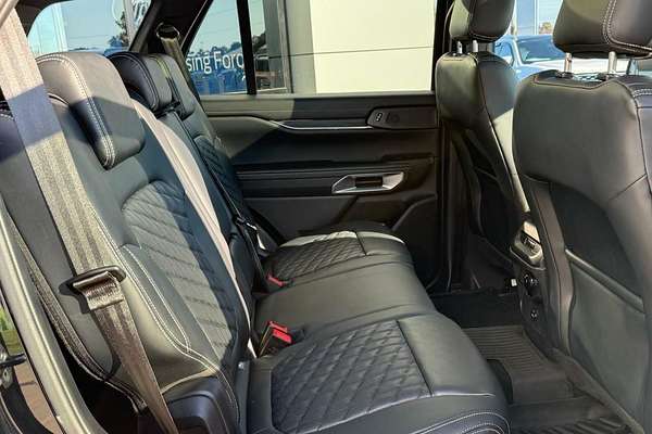 2024 Ford Everest Platinum 3.0L