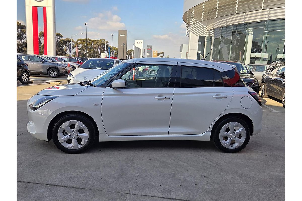 2025 Suzuki Swift Hybrid Plus UZ