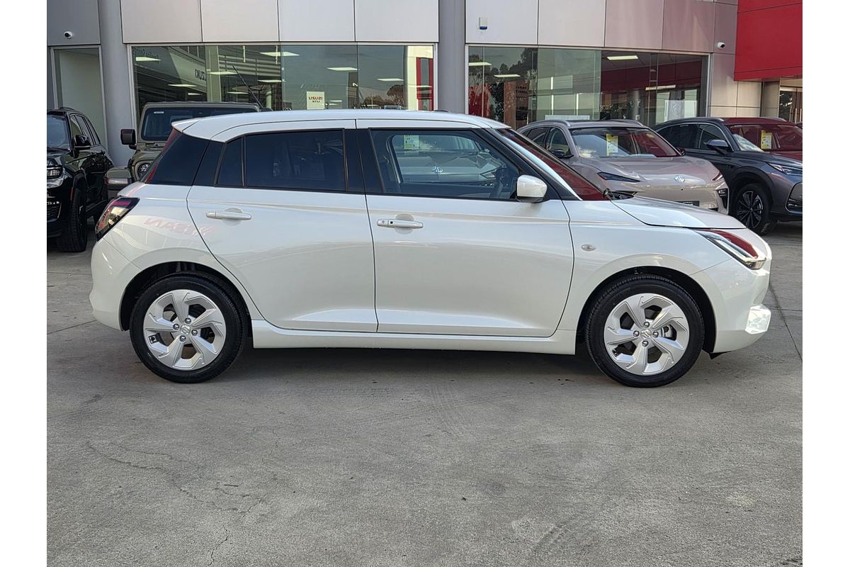 2025 Suzuki Swift Hybrid Plus UZ