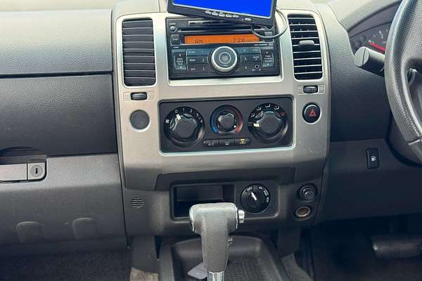 2010 Nissan Navara ST D40 4X4