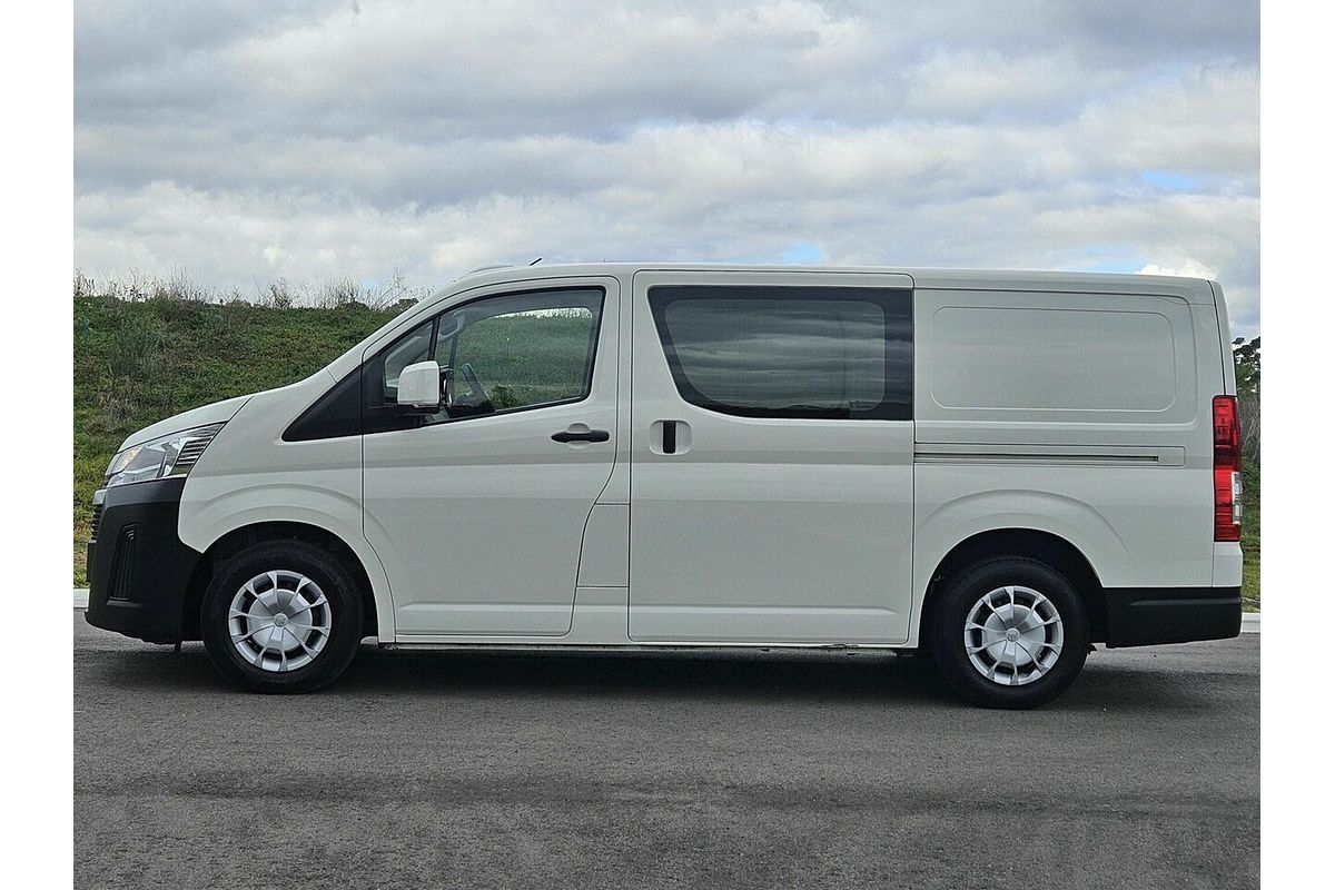 2021 Toyota Hiace GDH300R