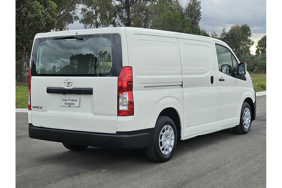 2021 Toyota Hiace GDH300R