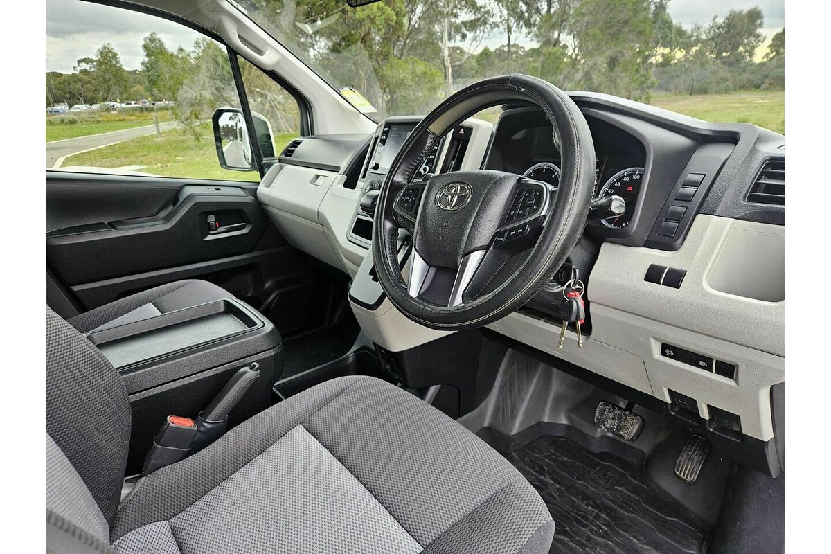 2021 Toyota Hiace GDH300R