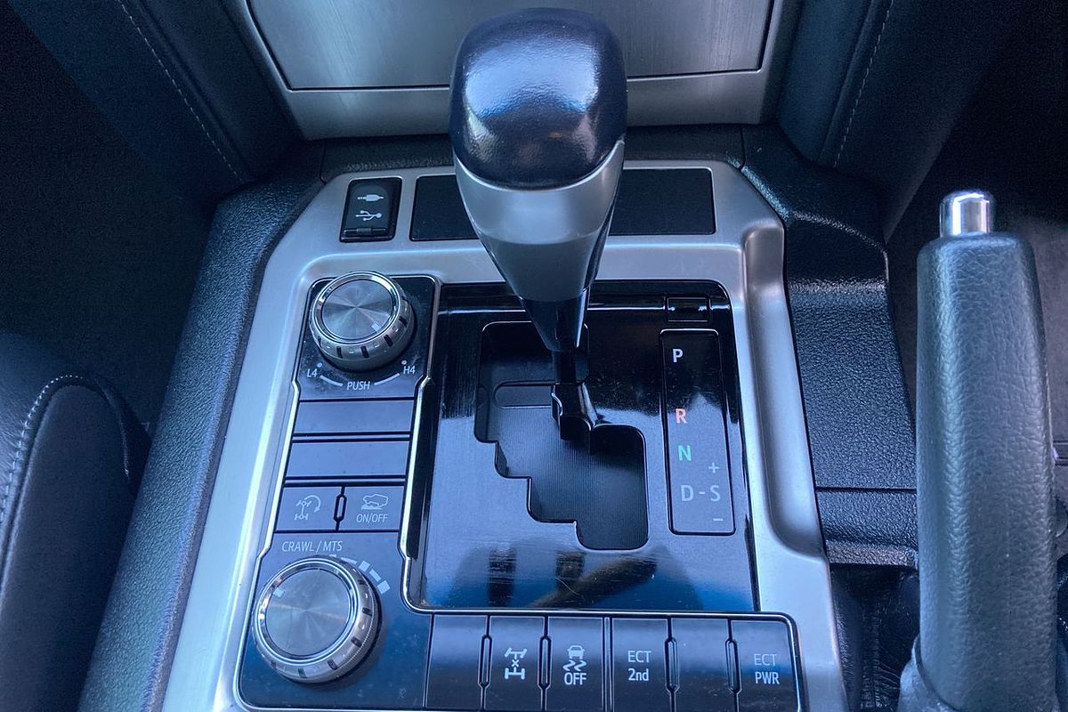 2016 Toyota Landcruiser VX VDJ200R