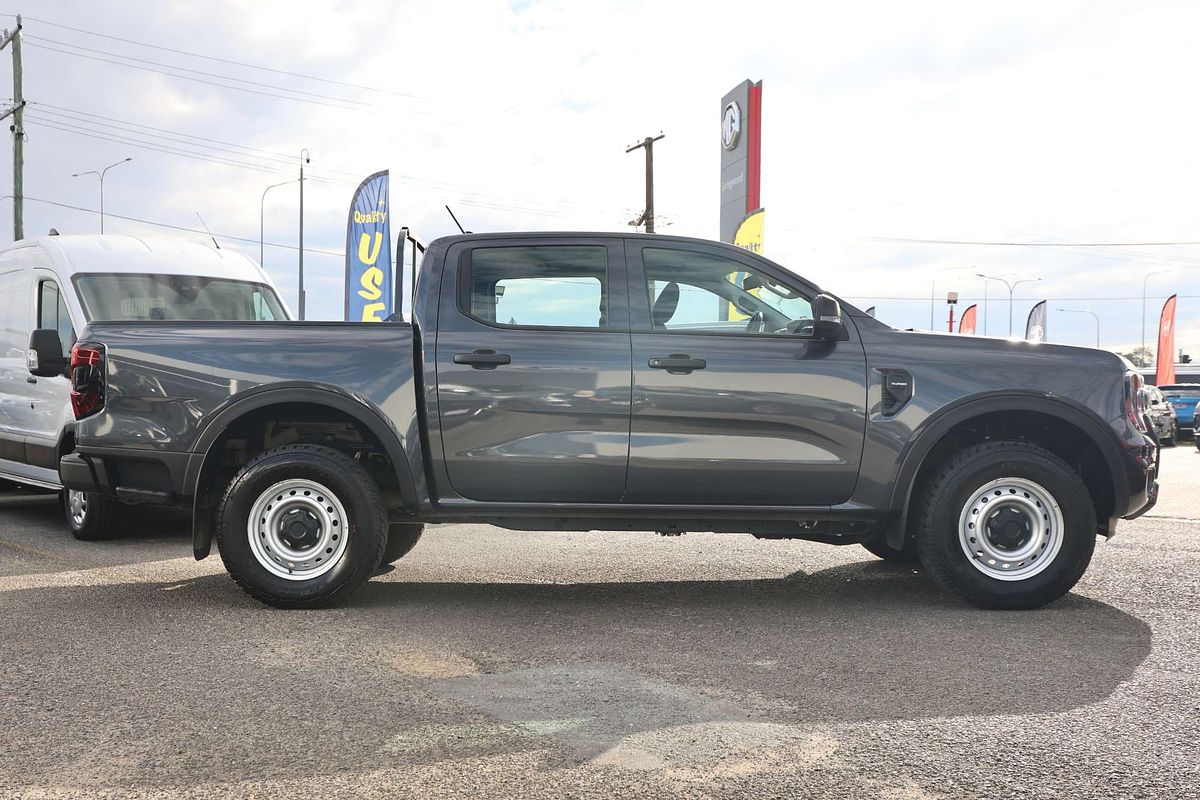 2023 Ford Ranger XL 4X4 2.0L