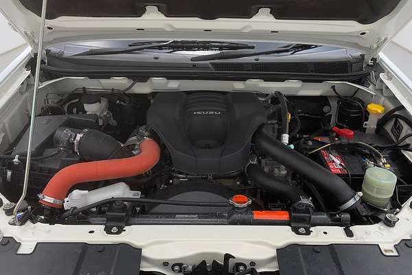 2019 Isuzu D-MAX SX High Ride Rear Wheel Drive