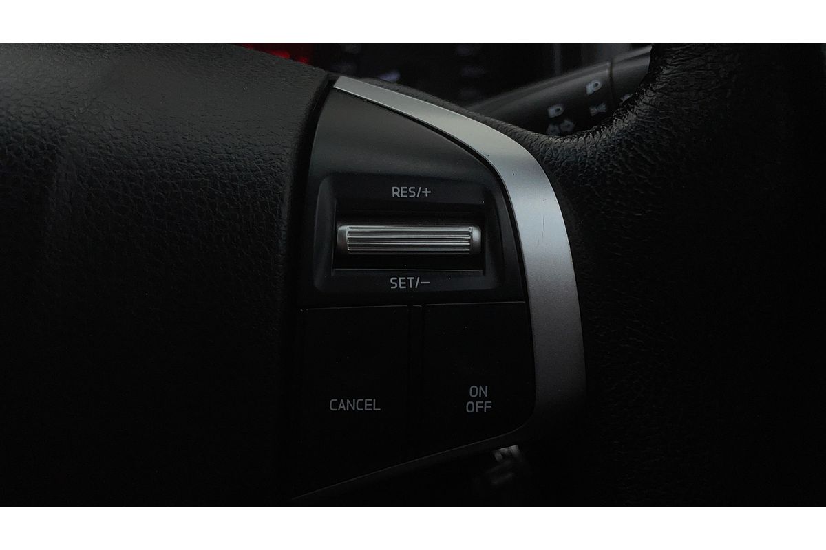 2019 Isuzu D-MAX SX High Ride Rear Wheel Drive