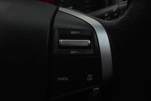 2019 Isuzu D-MAX SX High Ride Rear Wheel Drive