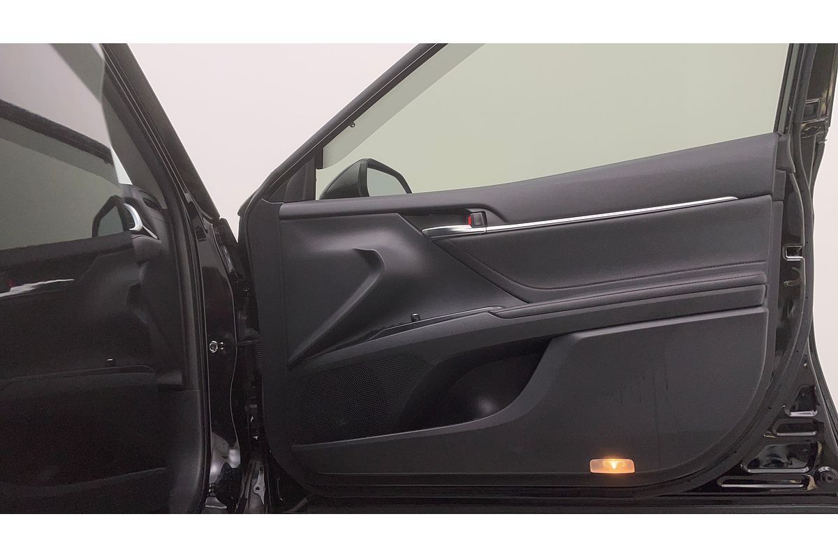 2018 Toyota Camry SL ASV70R