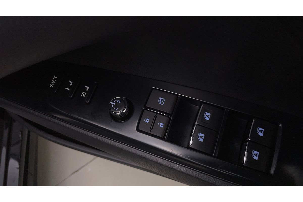 2018 Toyota Camry SL ASV70R