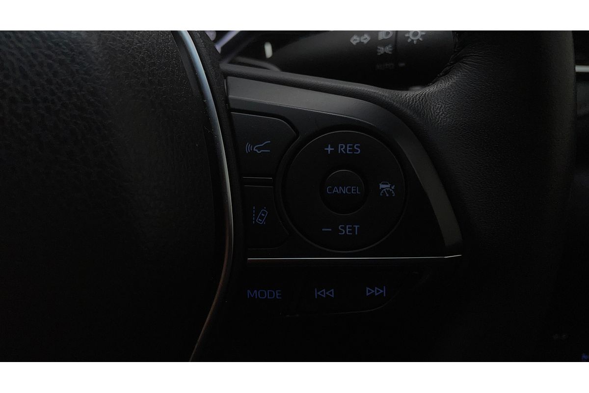 2018 Toyota Camry SL ASV70R