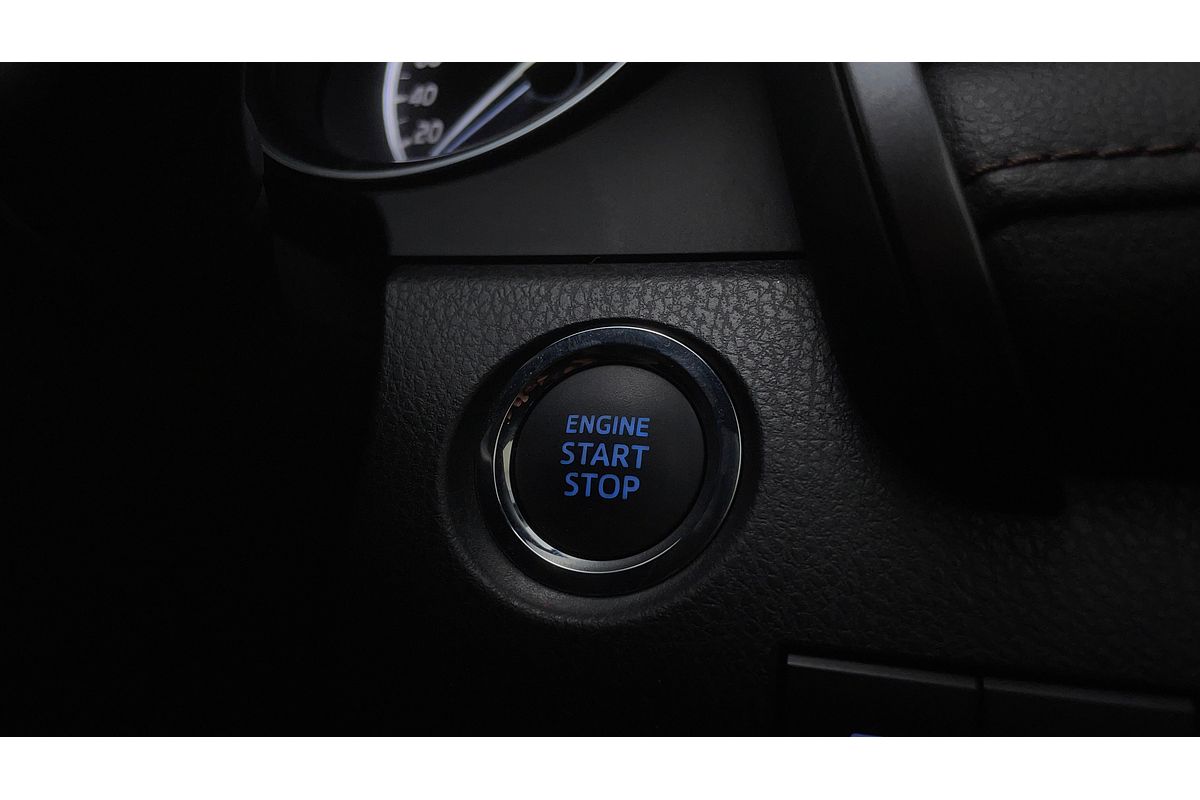 2018 Toyota Camry SL ASV70R