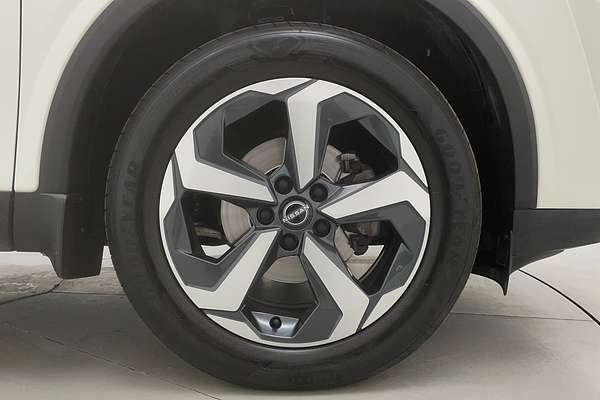 2023 Nissan QASHQAI ST+ J12