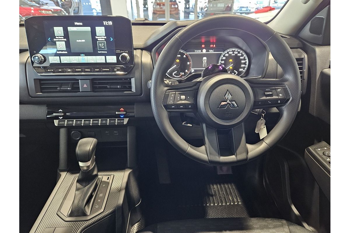 2025 Mitsubishi Triton 4X4