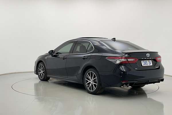 2024 Toyota Camry SL AXVH70R