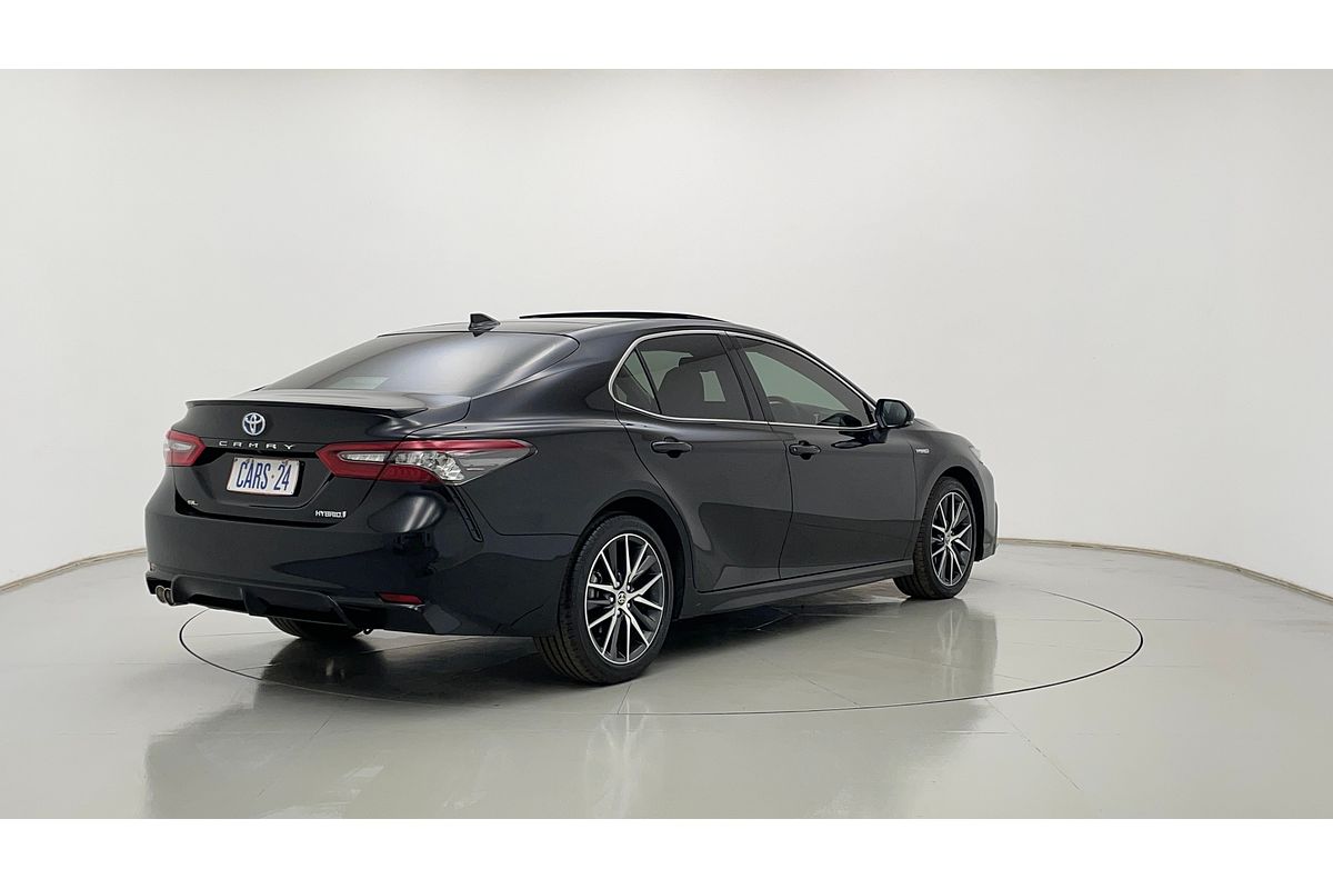 2024 Toyota Camry SL AXVH70R