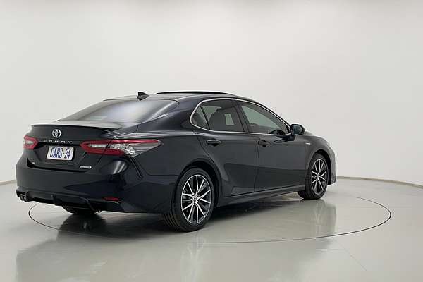 2024 Toyota Camry SL AXVH70R