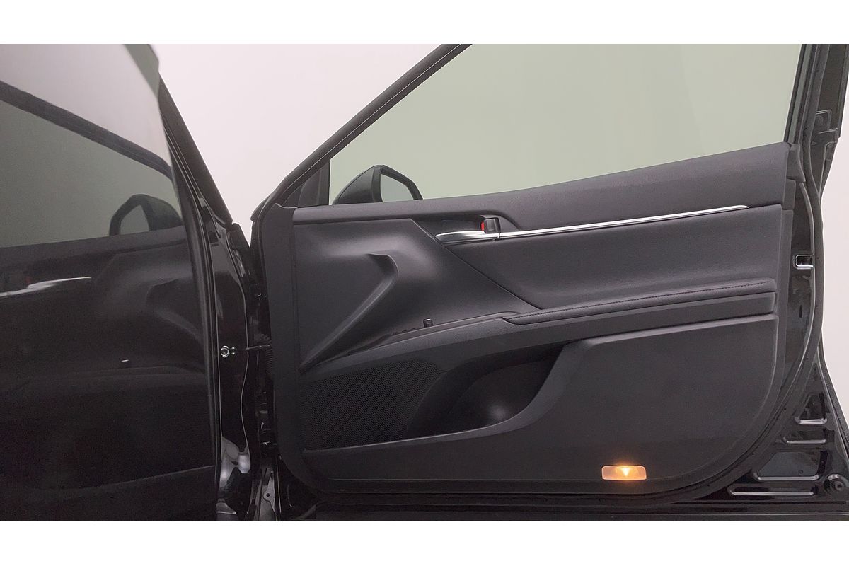 2024 Toyota Camry SL AXVH70R