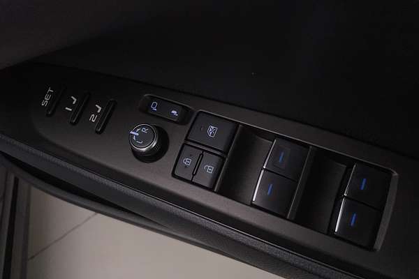 2024 Toyota Camry SL AXVH70R