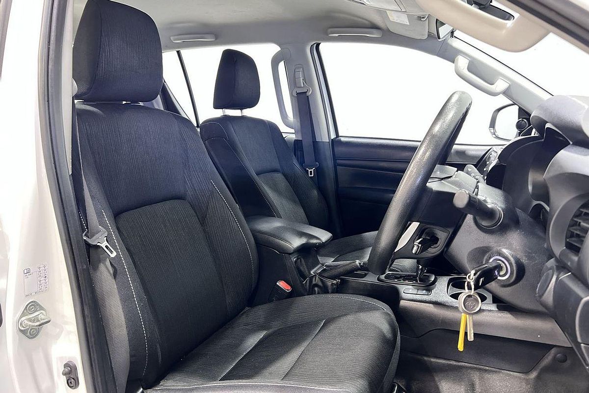 2023 Toyota Hilux SR GUN126R 4X4