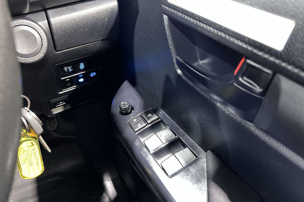 2023 Toyota Hilux SR GUN126R 4X4
