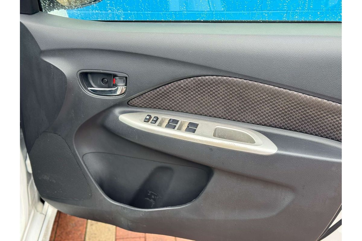 2007 Toyota Yaris YRX NCP93R