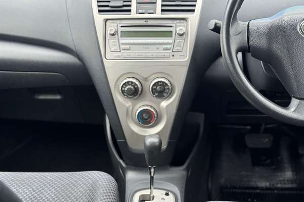 2007 Toyota Yaris YRX NCP93R