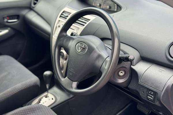 2007 Toyota Yaris YRX NCP93R