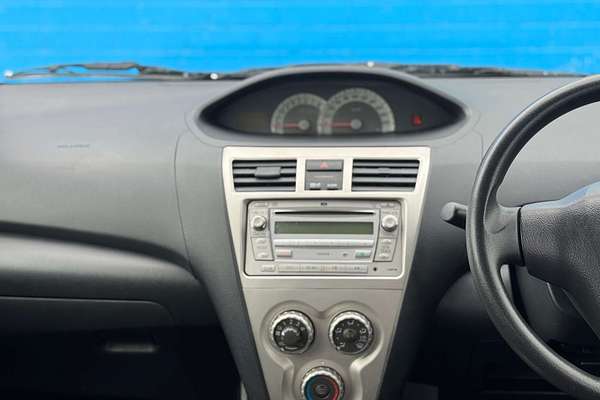 2007 Toyota Yaris YRX NCP93R