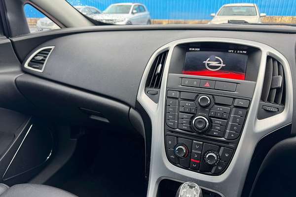 2013 Opel Astra GTC AS