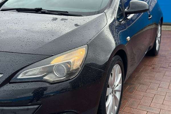 2013 Opel Astra GTC AS