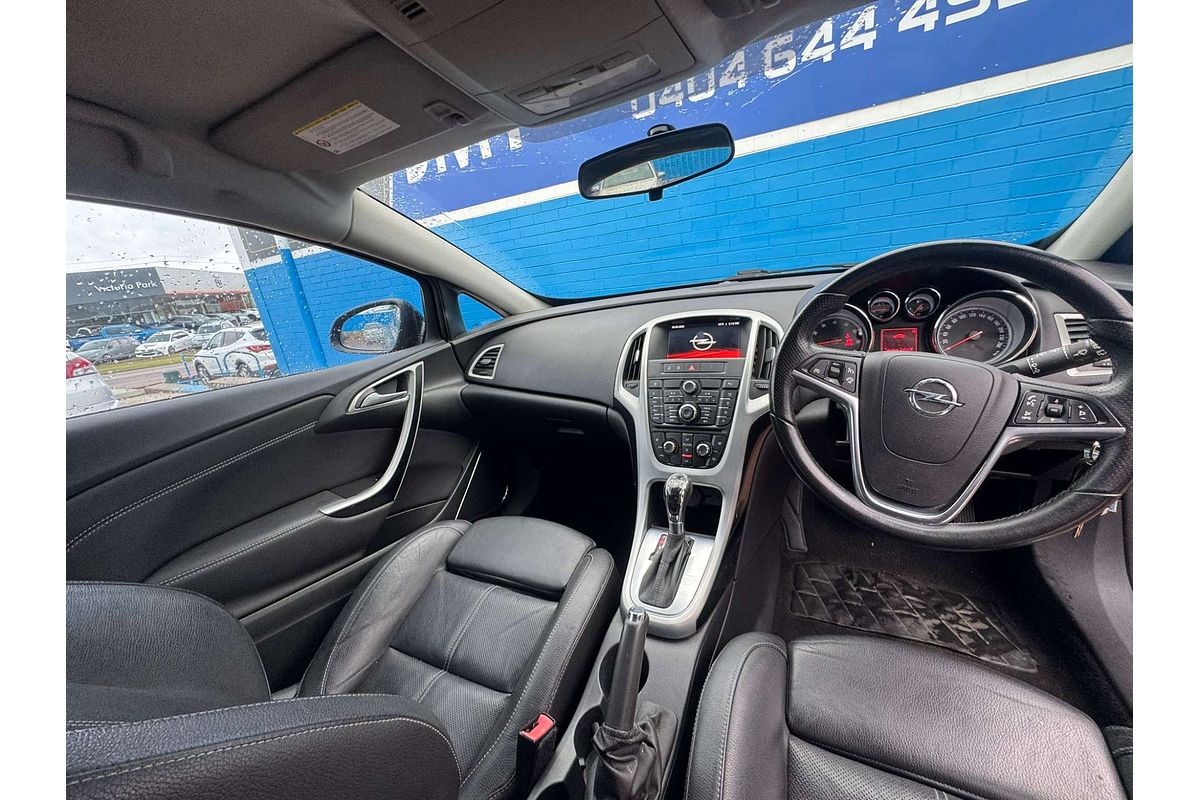 2013 Opel Astra GTC AS