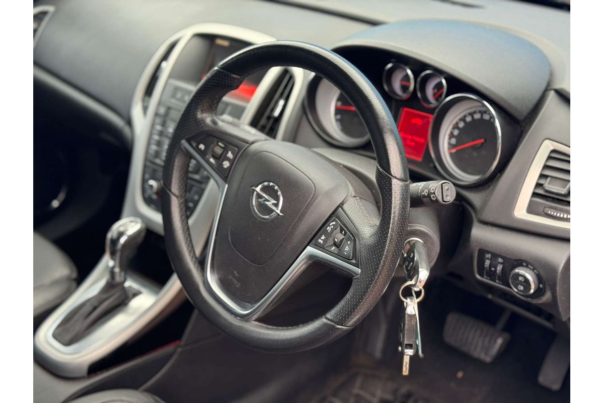 2013 Opel Astra GTC AS
