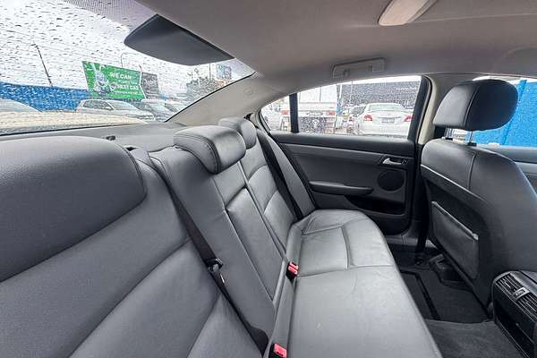 2009 Holden Commodore Omega VE